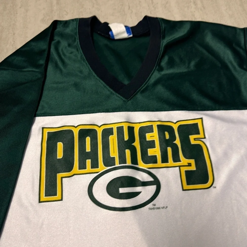 Vintage Green Bay Packers shirt 90's jersey like top
